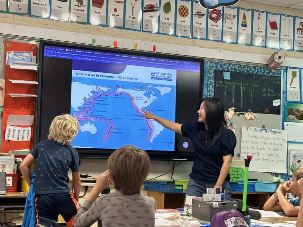 Alice Chang-Richards talking to school children in Los Angeles about her Fulbright research.